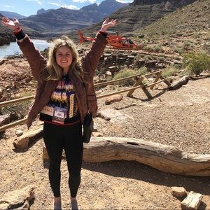 Meet your Posher, Haley